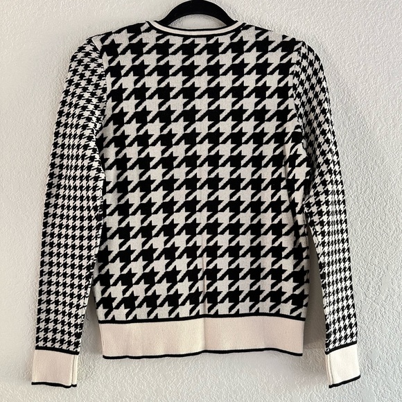 π§₯ Ann Taylor Sweater - Black and White - NWOT π§₯ - Picture 3 of 5